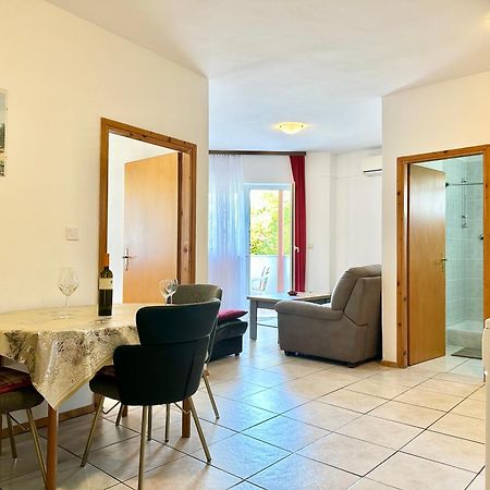 Apartments Dugonjic أوماغ المظهر الخارجي الصورة